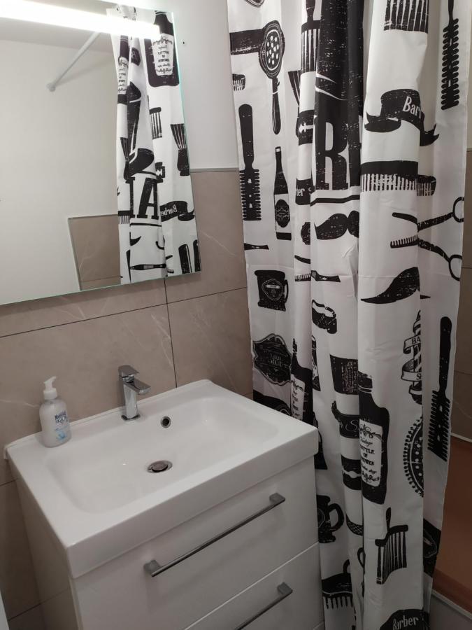 Apartamento Wilton Dinan Exterior foto